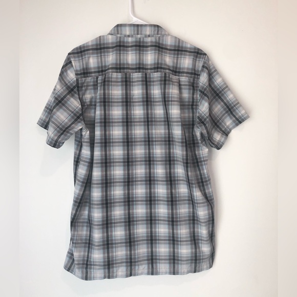 The North Face Men’s Medium Gray and Light Blue Plaid Fishing Shirt - Picture 2 of 2